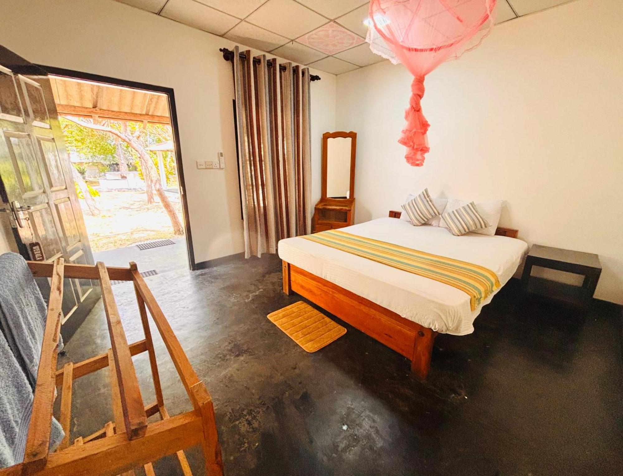 Werala Beach Resort Kalpitiya Exterior photo