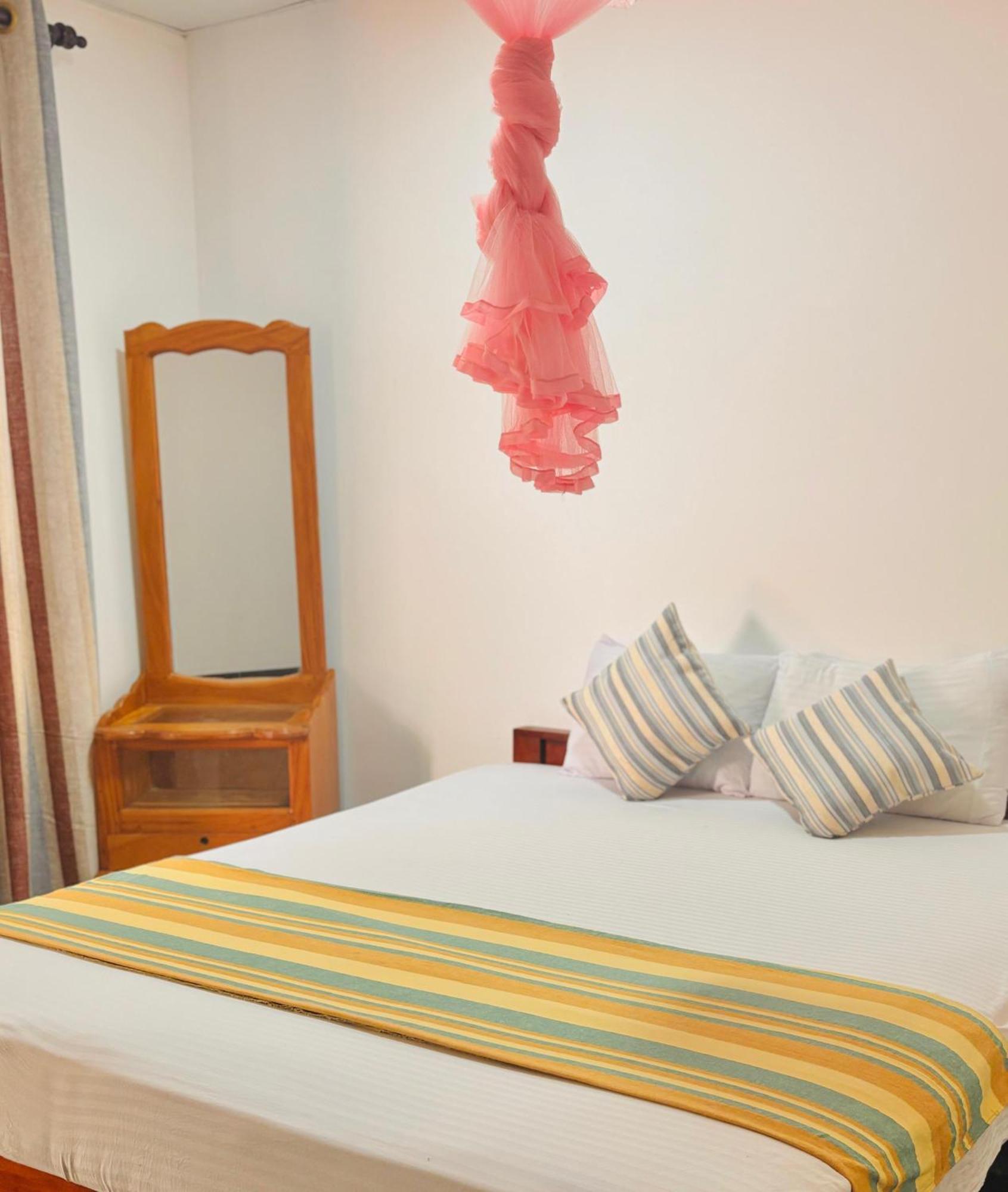 Werala Beach Resort Kalpitiya Exterior photo